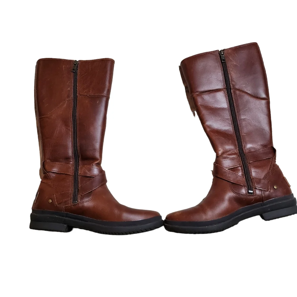 UGG Women's Brown Leather Waterproof Fleece Lined Zip Up Boots Size 6